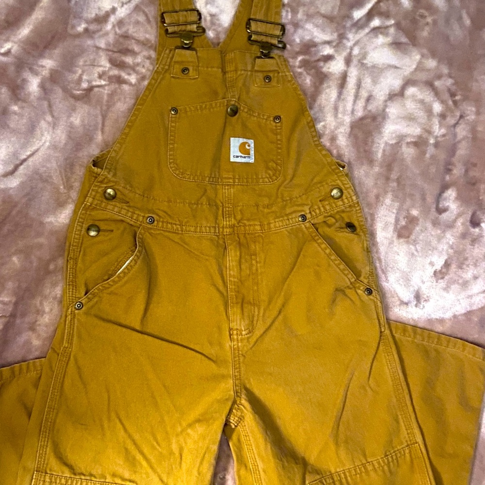 Boys size 7 (youth)